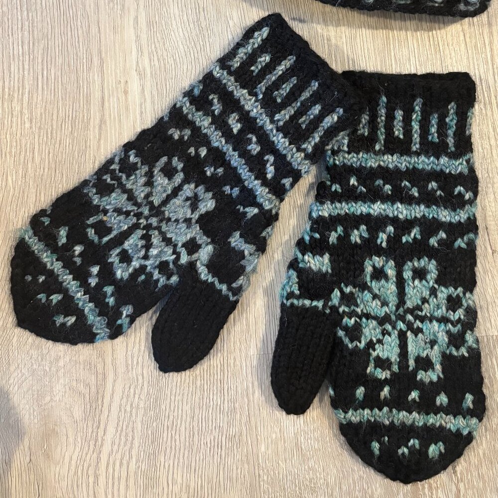 Hand Knit Beanie with Matching Mittens